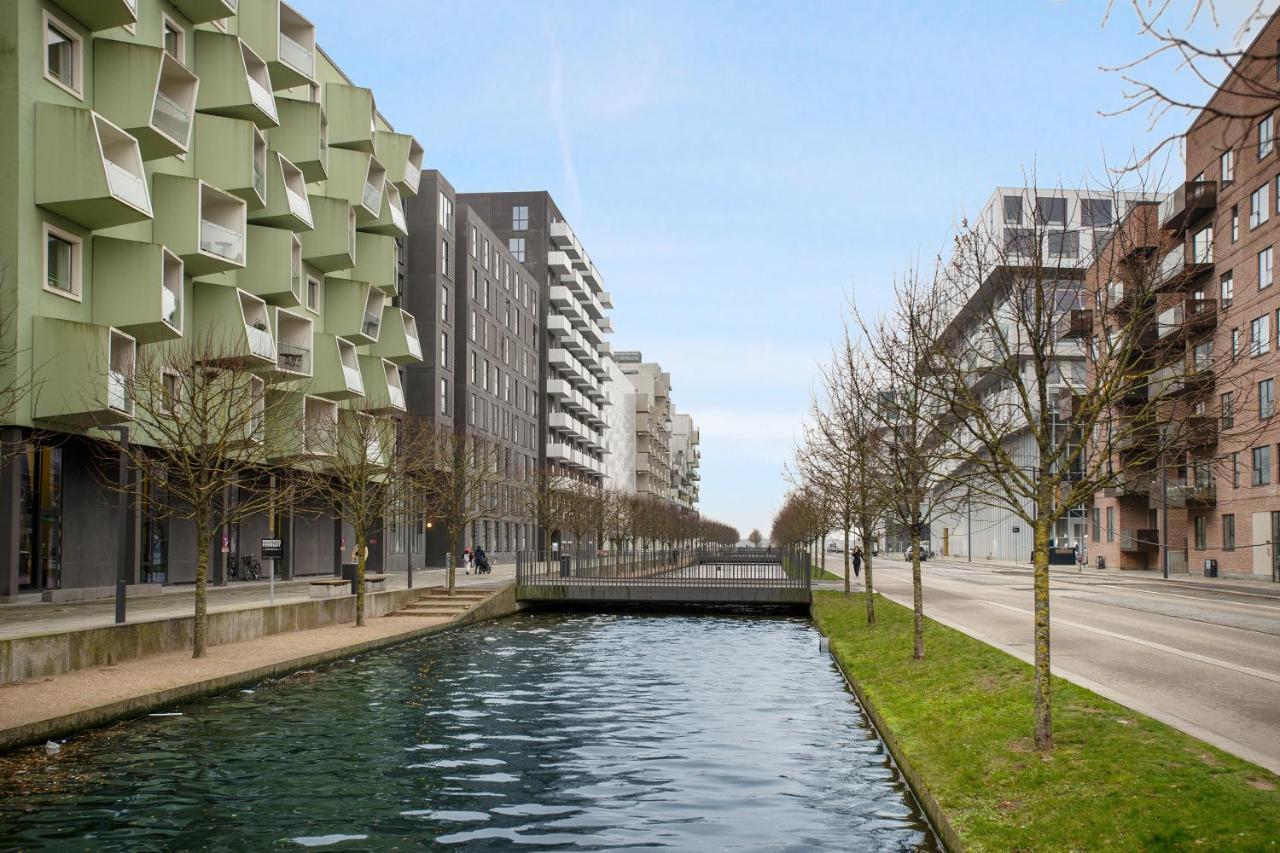 Sanders Arena - Charming Three-bedroom Close To Metro Station * Copenhague